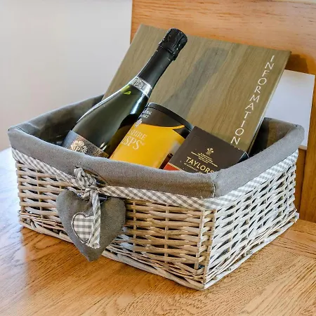 Holiday home The - Uk13202 Cayton