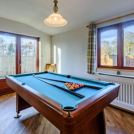 The - Uk13202 Cayton